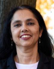 joya uraizee headshot