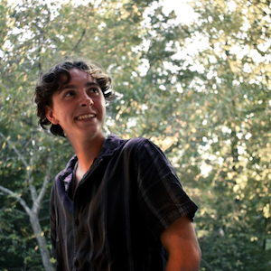 Head and shoulders shot of Bella Gustafson